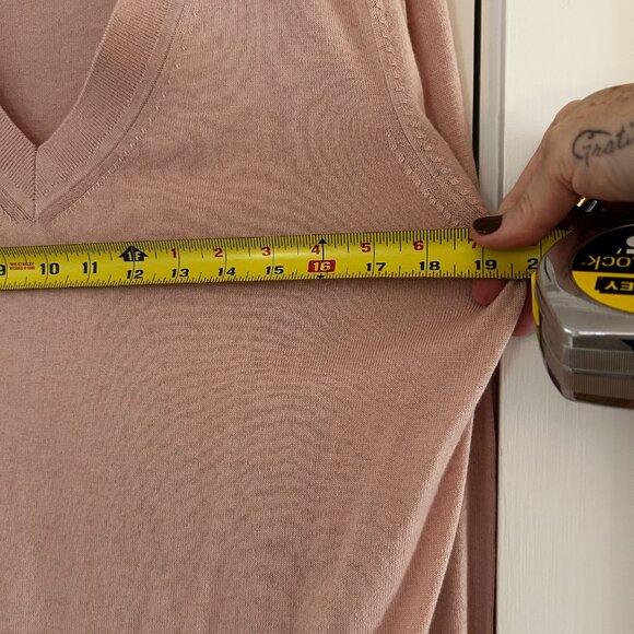 Lightweight Cotton Cashmere V-Neck Sweater - Sugar Stone - Sz Lg - Picture 2 of 6